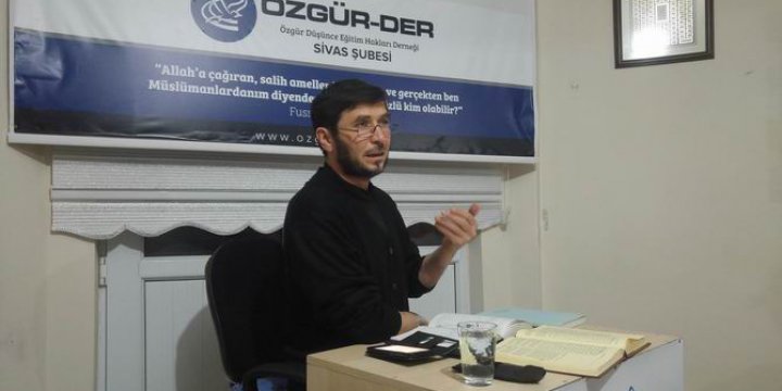 Sivas Özgür-Der'de "Basiret Üzerine Davet" Semineri