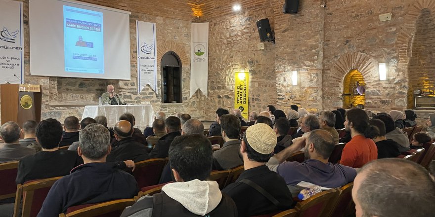 “Müslümanlar neyi ve hangi zamanı yaşadığını sorgulamıyor”