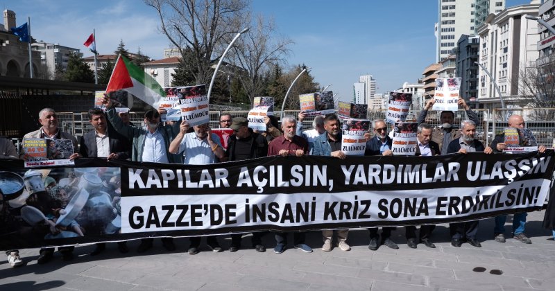 Mısır'ın Ankara Büyükelçiliği önünde "Gazze'de insani kriz sona erdirilsin" çağrısı
