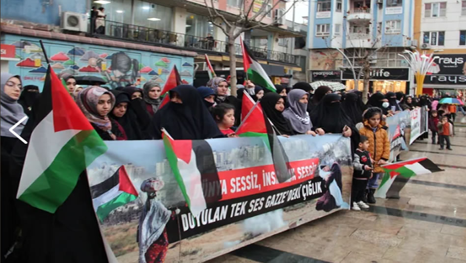 Gazze'deki katliam Batman'da protesto edildi