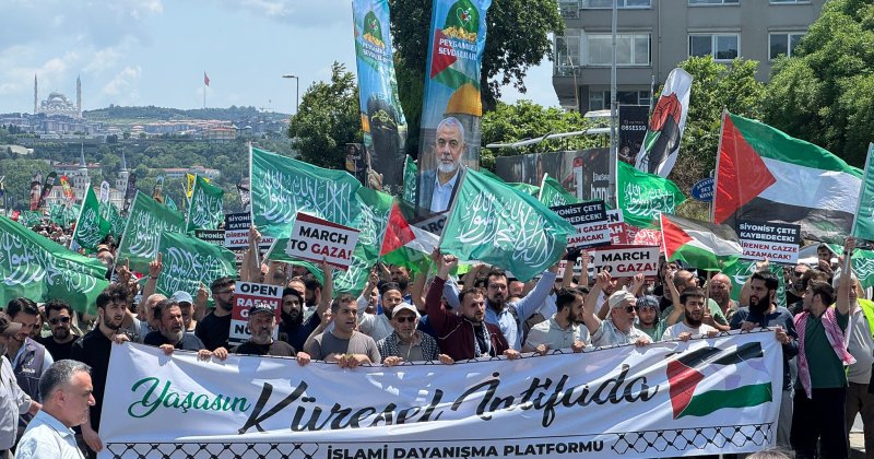 Mısır Konsolosluğu önünde Gazze dayanışması: Katil İsrail, işbirlikçi Sisi