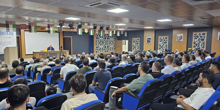 Batman’da ‘’Barış Süreci ve Anayasal Engellerin Rolü’’ konuşuldu