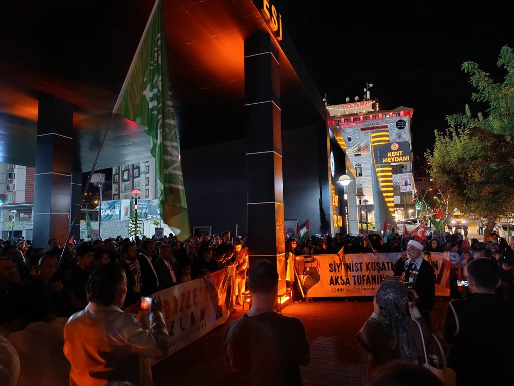 Muş halkı Aksa Tufanı’na selam gönderdi