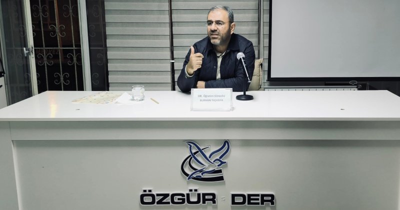 “Postmodernizmin nesneleştirmesine karşı kendilik bilincine sahip çıkılmalı”