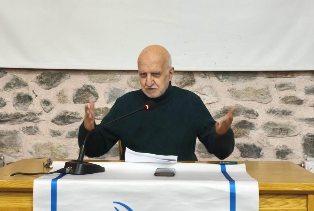 Bursa’da “İslam Birliği Tezi ve Dış-İç Vesayeti Aşma Çabaları” konuşuldu