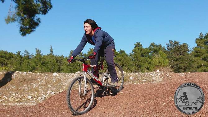 antalya-bisiklet-20150205-04.jpg antalya-bisiklet-20150205-04.jpg